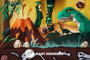 Skarpetki „Dinozaury” od Many Mornings z T-Rex i różnorodnymi dinozaurami