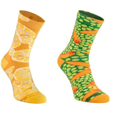 Skarpetki w s艂oiku z wzorem cytryn i groszku z marchewk膮 od Rainbow Socks